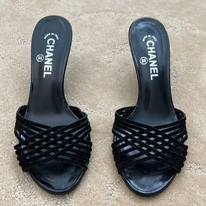 CHANEL HEELS